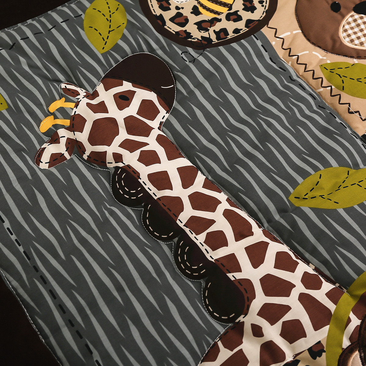Set Seprai Tempat Tidur Bayi B - Baby Nursery Jungle Animals ulasan dan harga